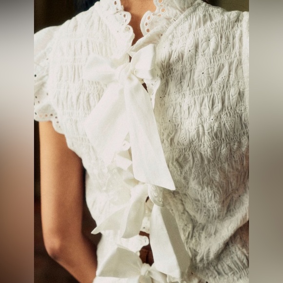 Sezane Tops - Sezane LIORANE BLOUSE in ecru Blouse with Lace Trim